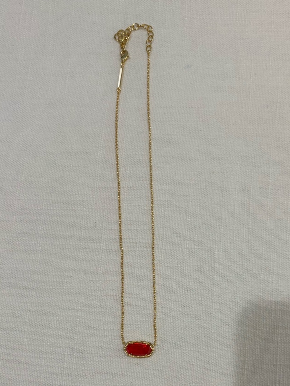 Kendra Scott Elisa Gold Pendant Necklace in Red Illusion - Picture 6 of 7
